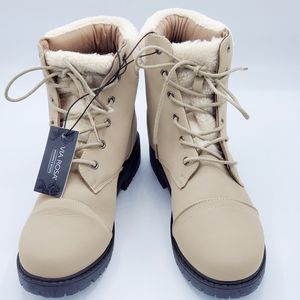 VIA ROSA CREAM WOMEN BOOTS SZ 11
